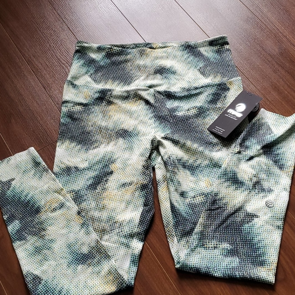 MPG Yoga Pants